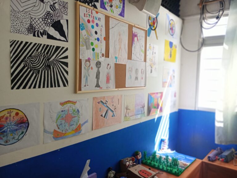 30d57263-9b6d-43df-ac32-fa284f33d8b3