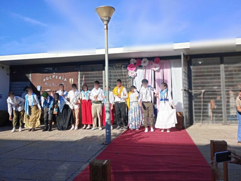 a956752f-c1ef-404b-97f6-cb22657c395e